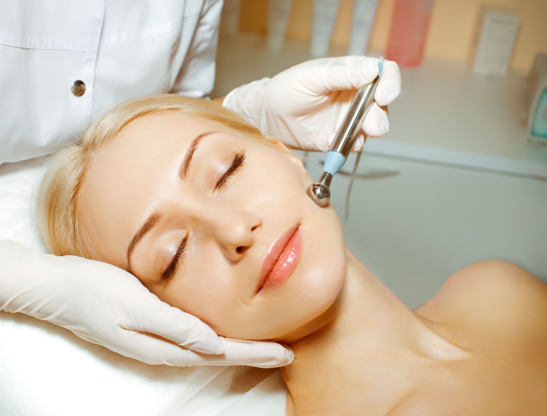 The Importance of Professional Esthetician Programs