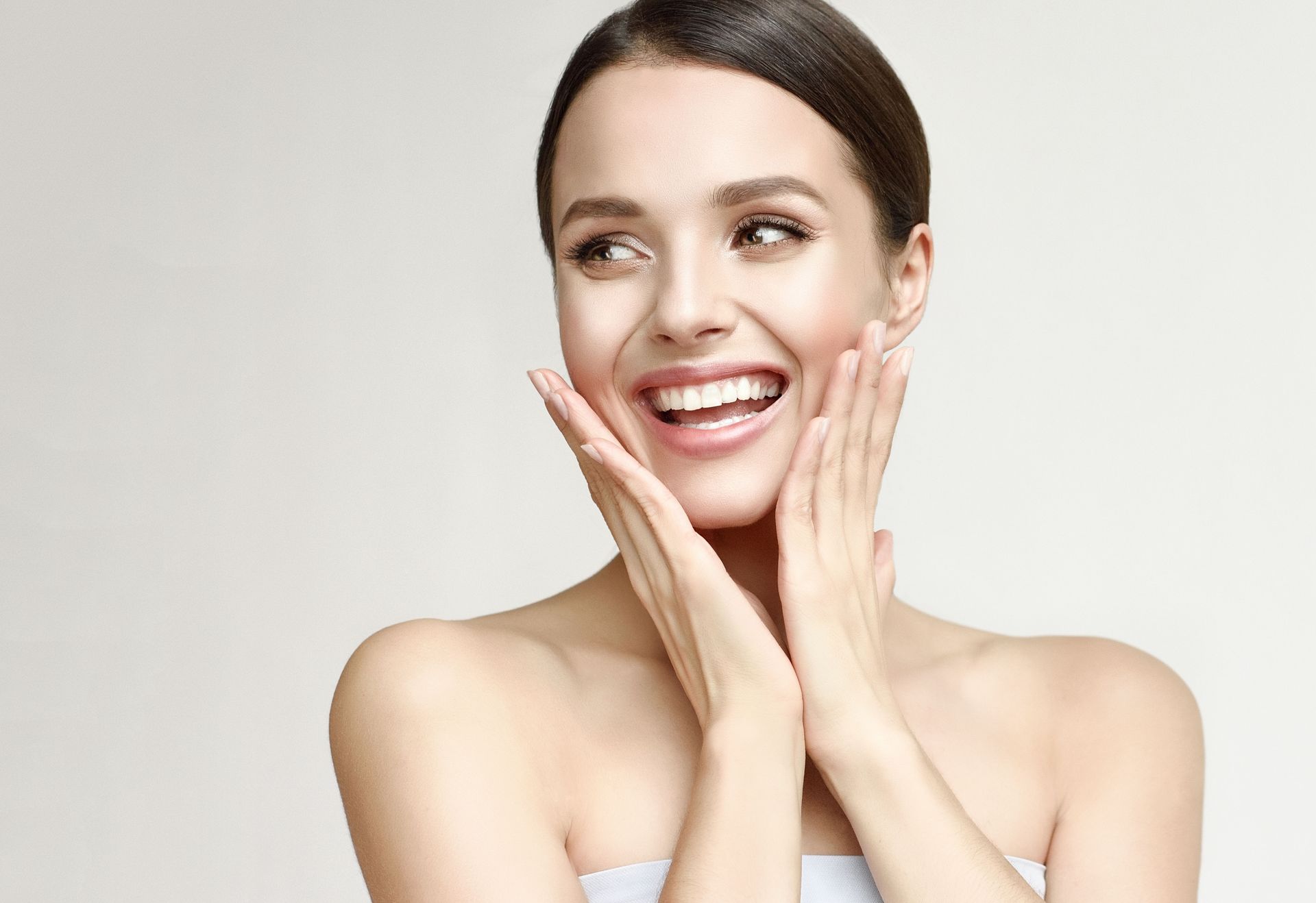 Why Comprehensive Skin Training Forms the Foundation of Professional Beauty Careers